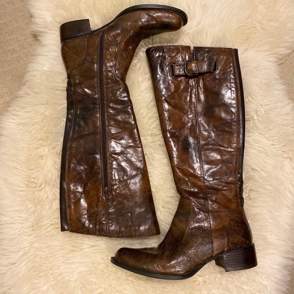 born crown roxie boots